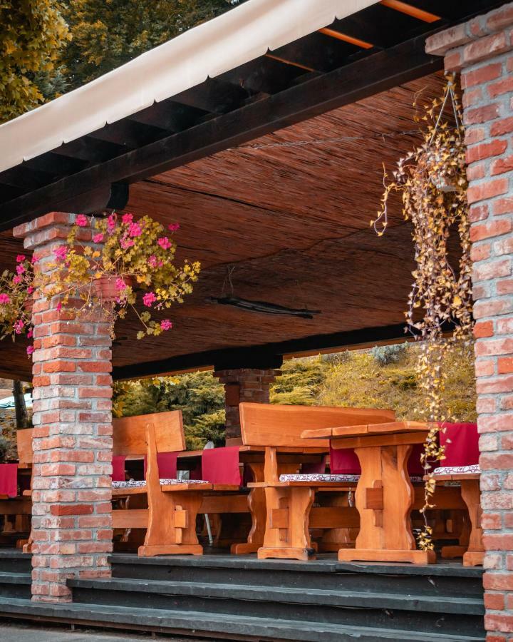 Hotel & Restaurant Se-Mi Veliko Trgovišće エクステリア 写真